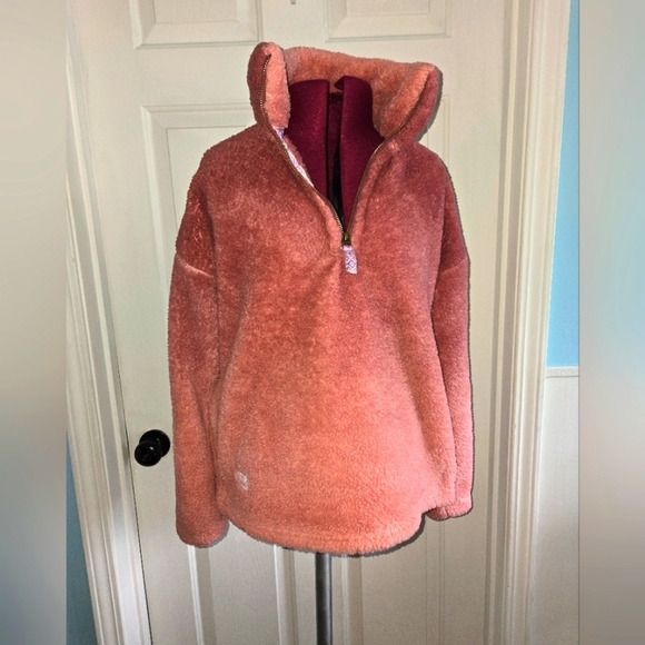 Simply Southern Medium Sherpa Pink Ombre Pullover - Picture 1 of 9